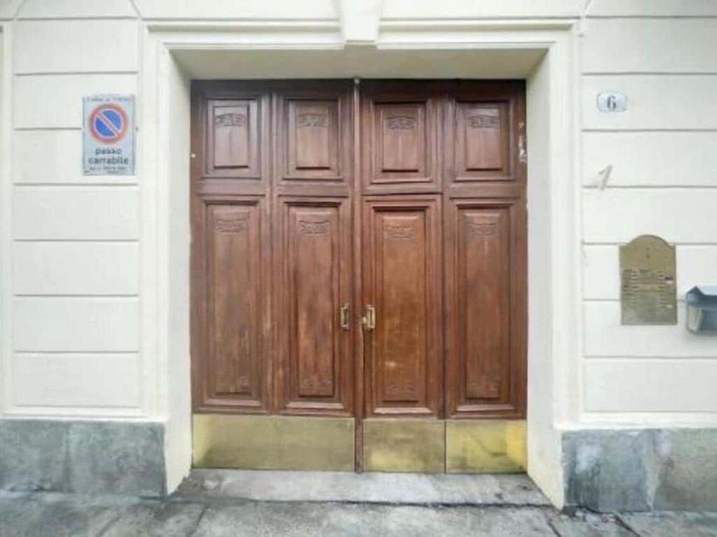 Porta Palazzo 15 Min - Suite Con Netflix & Wi-Fi Turin Exterior photo